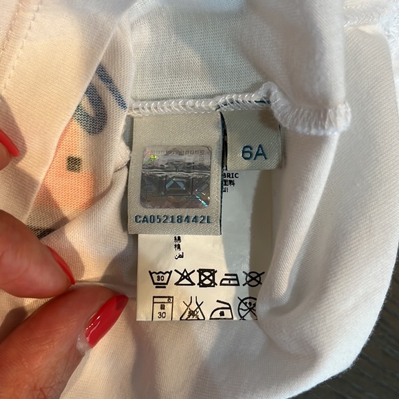 Authentic Fendi kids teeshirt - Picture 3 of 4